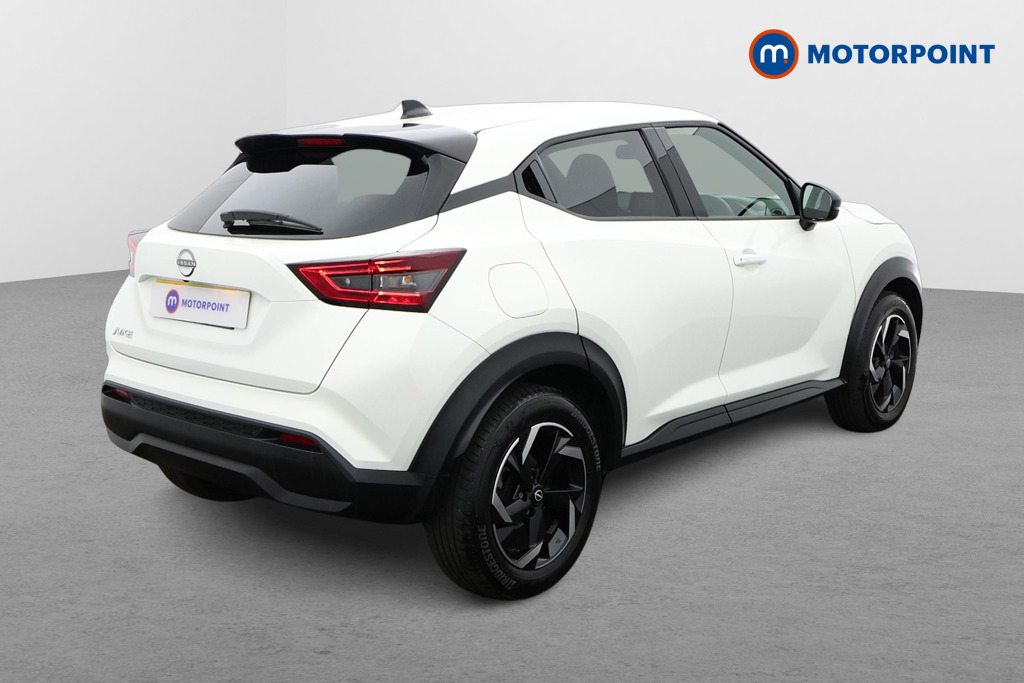 Nissan Juke N-Connecta Automatic Petrol SUV - Stock Number (1629119) - Drivers side rear corner