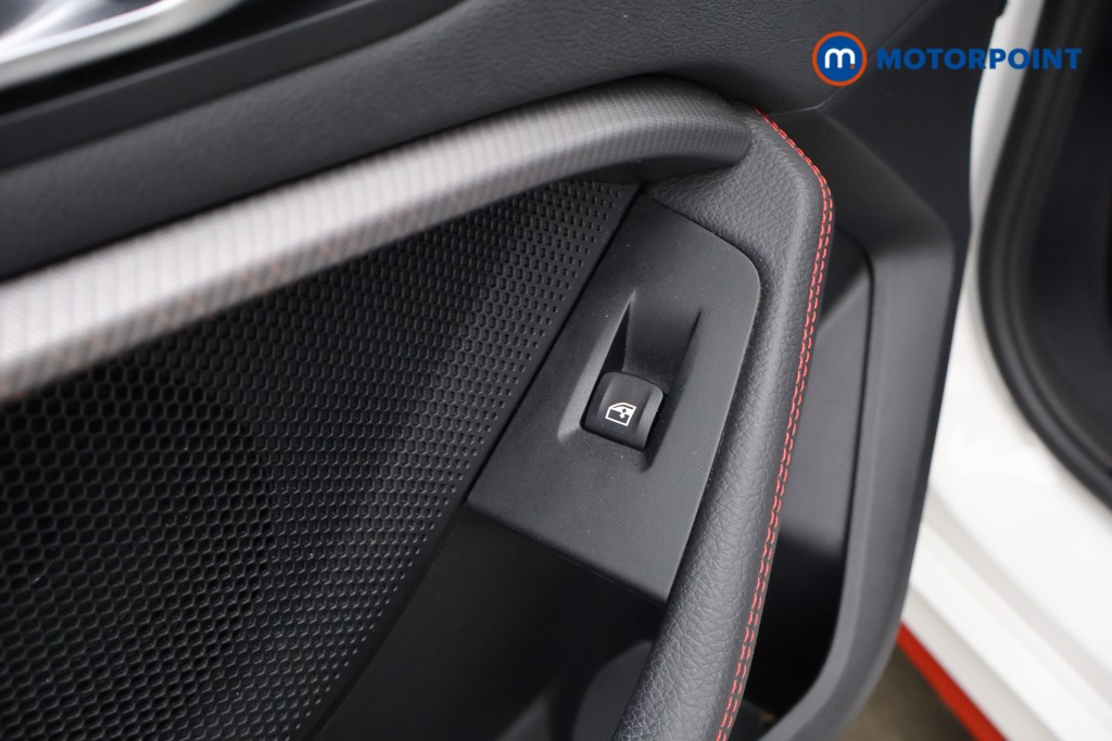 BMW 1 Series 128Ti Automatic Petrol Hatchback - Stock Number (1629263) - 32nd supplementary image