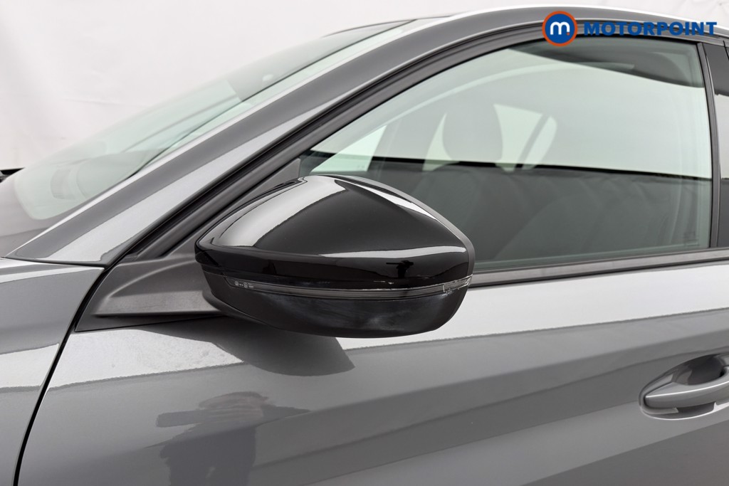 Peugeot 208 Allure Manual Petrol Hatchback - Stock Number (1630003) - 23rd supplementary image