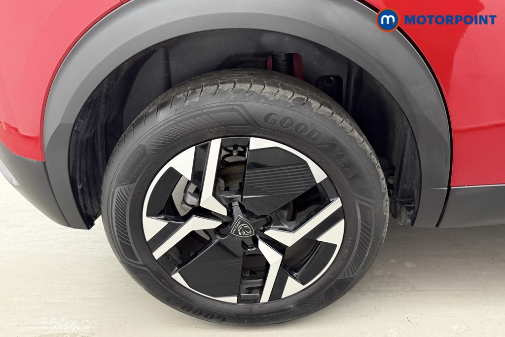 Peugeot 2008 Allure Manual Petrol SUV - Stock Number (1630154) - 27th supplementary image
