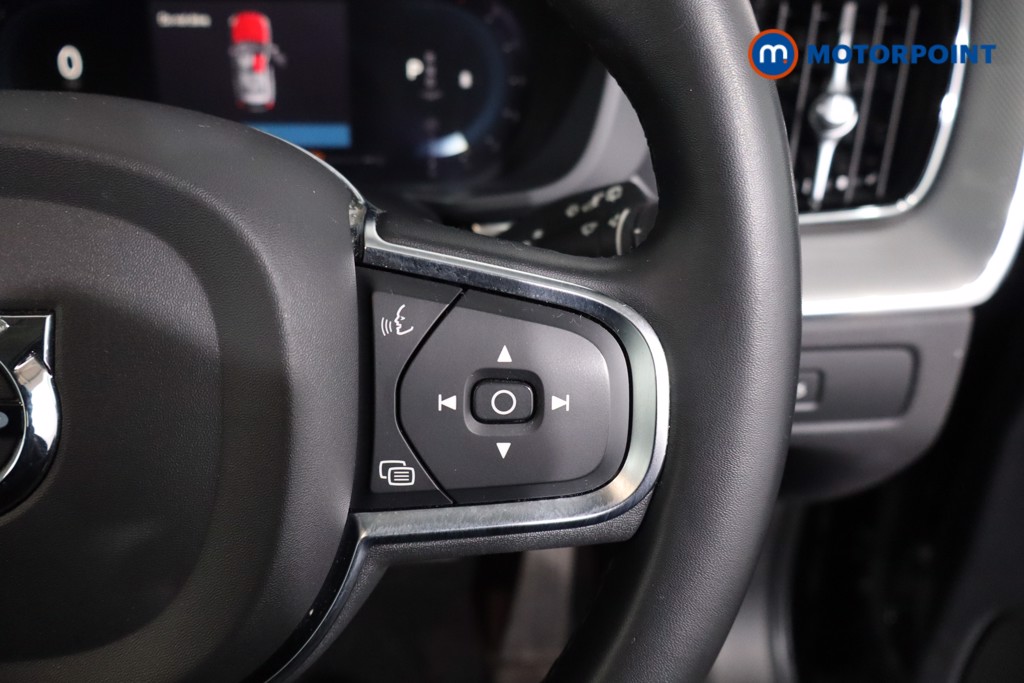 Volvo Xc60 Core Automatic Petrol SUV - Stock Number (1630253) - 8th supplementary image