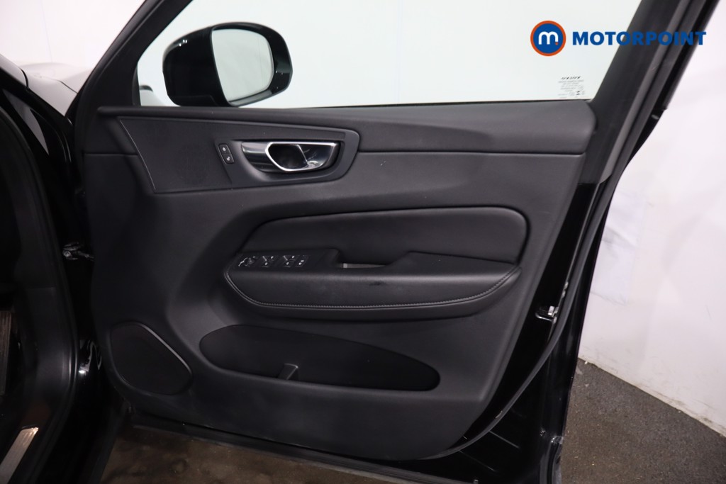 Volvo Xc60 Core Automatic Petrol SUV - Stock Number (1630253) - 24th supplementary image