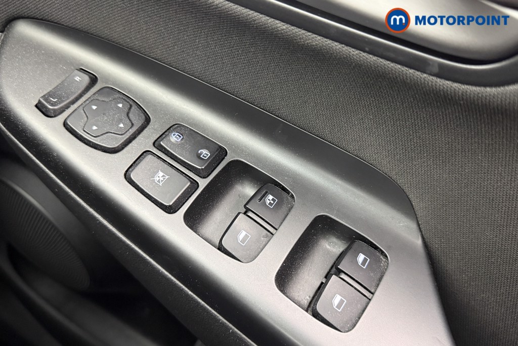 Hyundai Kona Premium Manual Petrol SUV - Stock Number (1631450) - 11th supplementary image