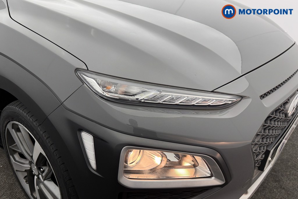 Hyundai Kona Premium Manual Petrol SUV - Stock Number (1631450) - 17th supplementary image
