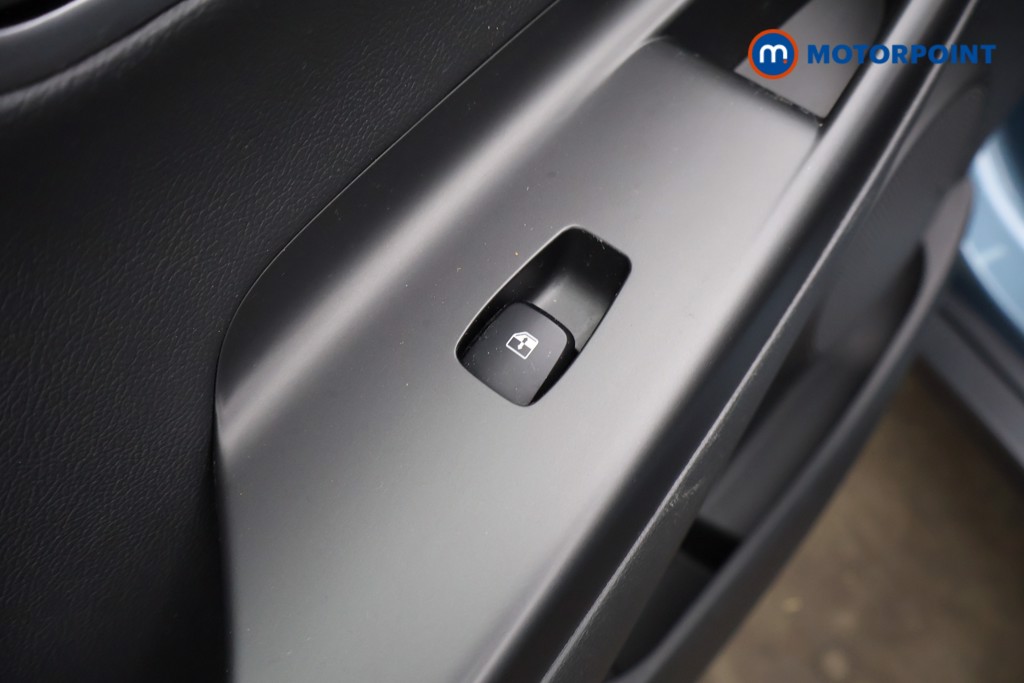 Hyundai Kona Premium Se Automatic Electric SUV - Stock Number (1631658) - 30th supplementary image