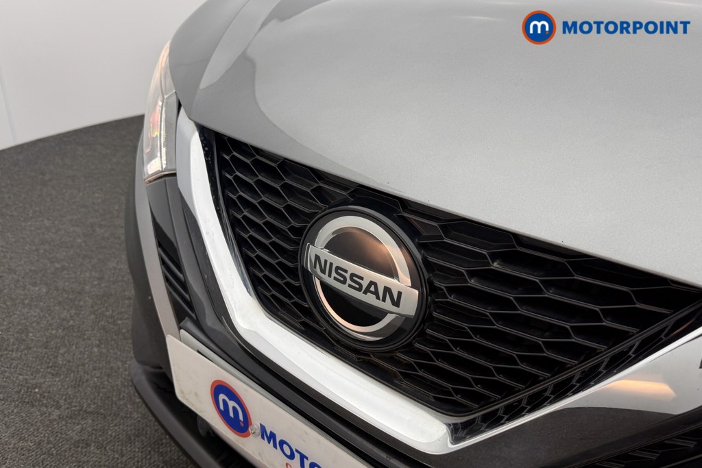 Nissan Qashqai Acenta Premium Automatic Petrol SUV - Stock Number (1632168) - 19th supplementary image