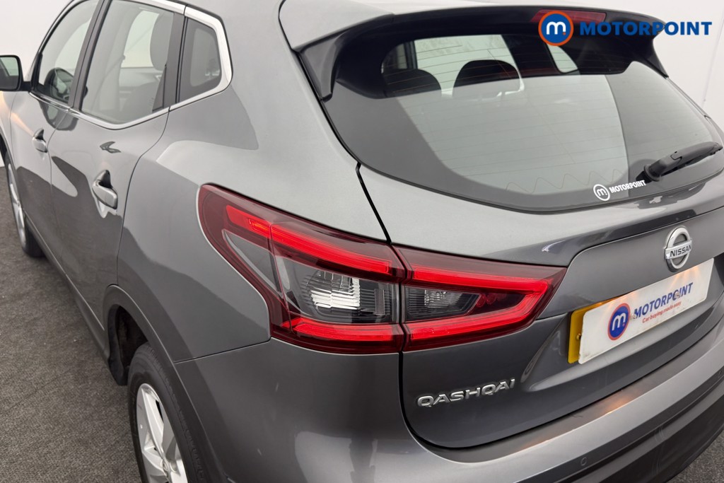 Nissan Qashqai Acenta Premium Automatic Petrol SUV - Stock Number (1632168) - 23rd supplementary image