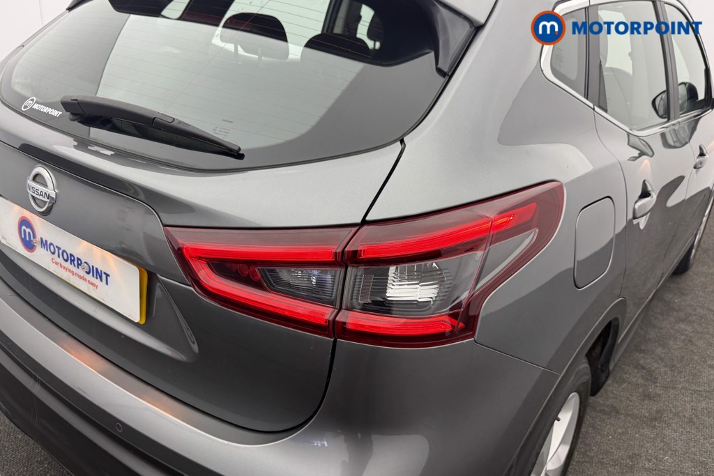 Nissan Qashqai Acenta Premium Automatic Petrol SUV - Stock Number (1632168) - 24th supplementary image