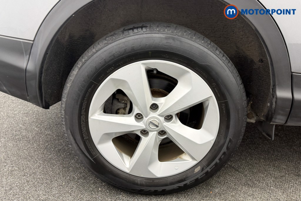 Nissan Qashqai Acenta Premium Automatic Petrol SUV - Stock Number (1632168) - 30th supplementary image