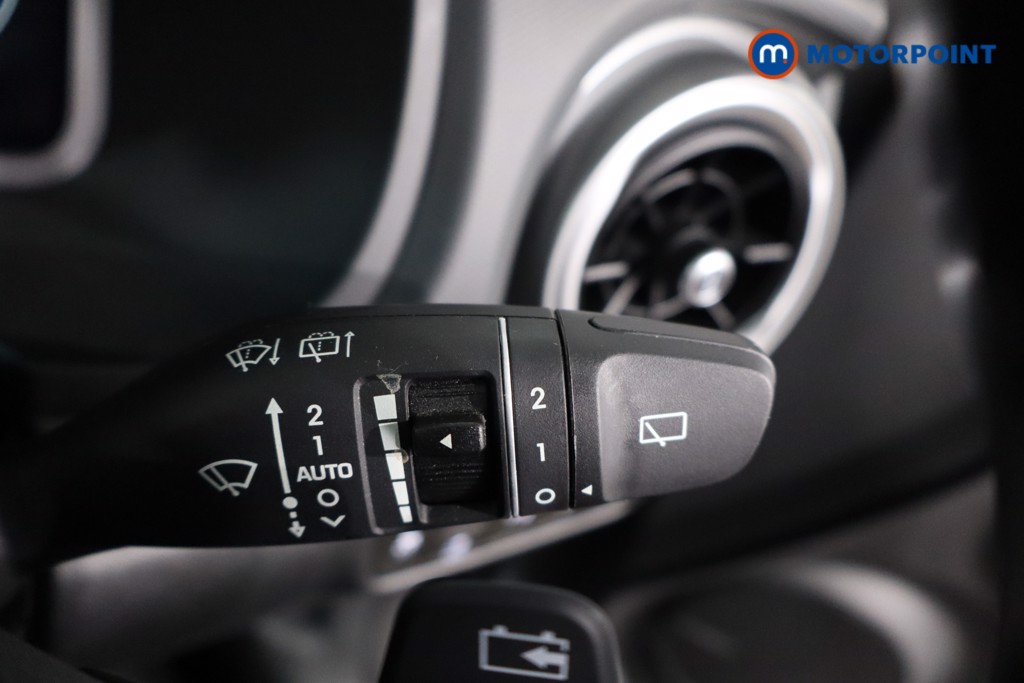 Hyundai Kona Ultimate Automatic Electric SUV - Stock Number (1632588) - 15th supplementary image