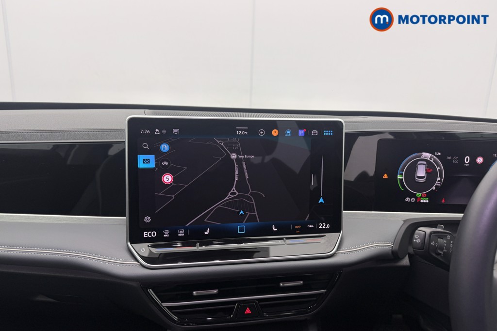 Volkswagen Passat Life Automatic Petrol Plug-In Hybrid Estate - Stock Number (1632878) - 2nd supplementary image