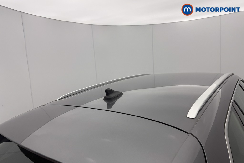 Volkswagen Passat Life Automatic Petrol Plug-In Hybrid Estate - Stock Number (1632878) - 24th supplementary image