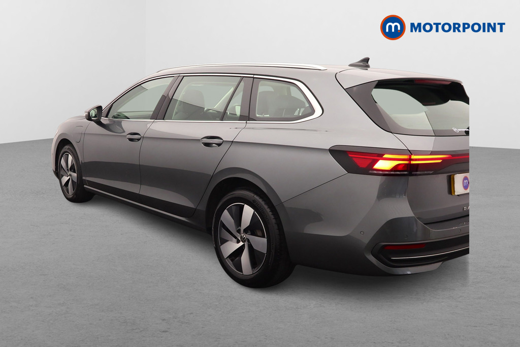 Volkswagen Passat Life Automatic Petrol Plug-In Hybrid Estate - Stock Number (1632878) - Passenger side rear corner