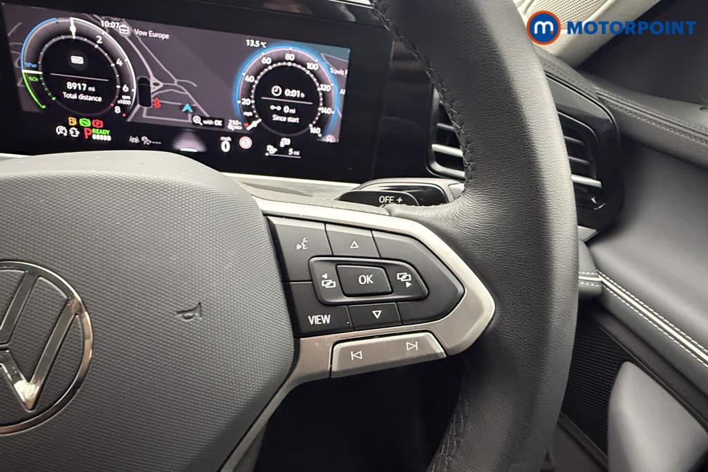 Volkswagen Passat Life Automatic Petrol Plug-In Hybrid Estate - Stock Number (1632902) - 8th supplementary image