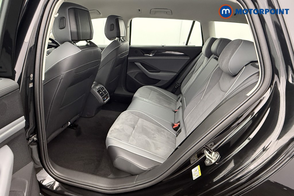 Volkswagen Passat Life Automatic Petrol Plug-In Hybrid Estate - Stock Number (1632902) - 23rd supplementary image