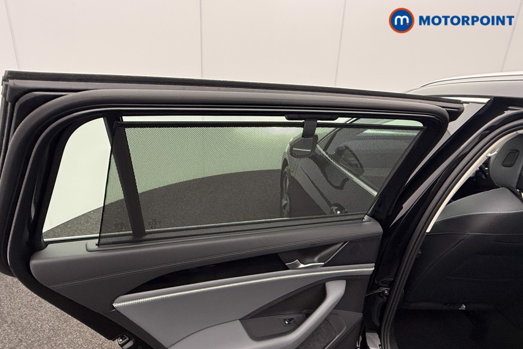 Volkswagen Passat Life Automatic Petrol Plug-In Hybrid Estate - Stock Number (1632902) - 24th supplementary image