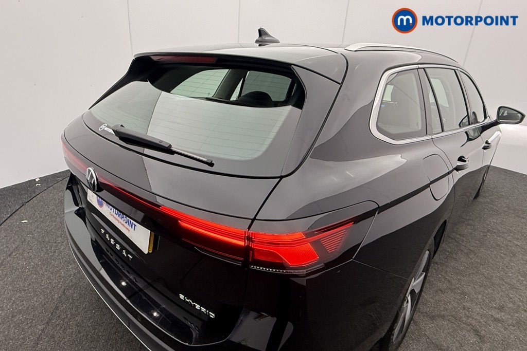 Volkswagen Passat Life Automatic Petrol Plug-In Hybrid Estate - Stock Number (1632902) - 26th supplementary image
