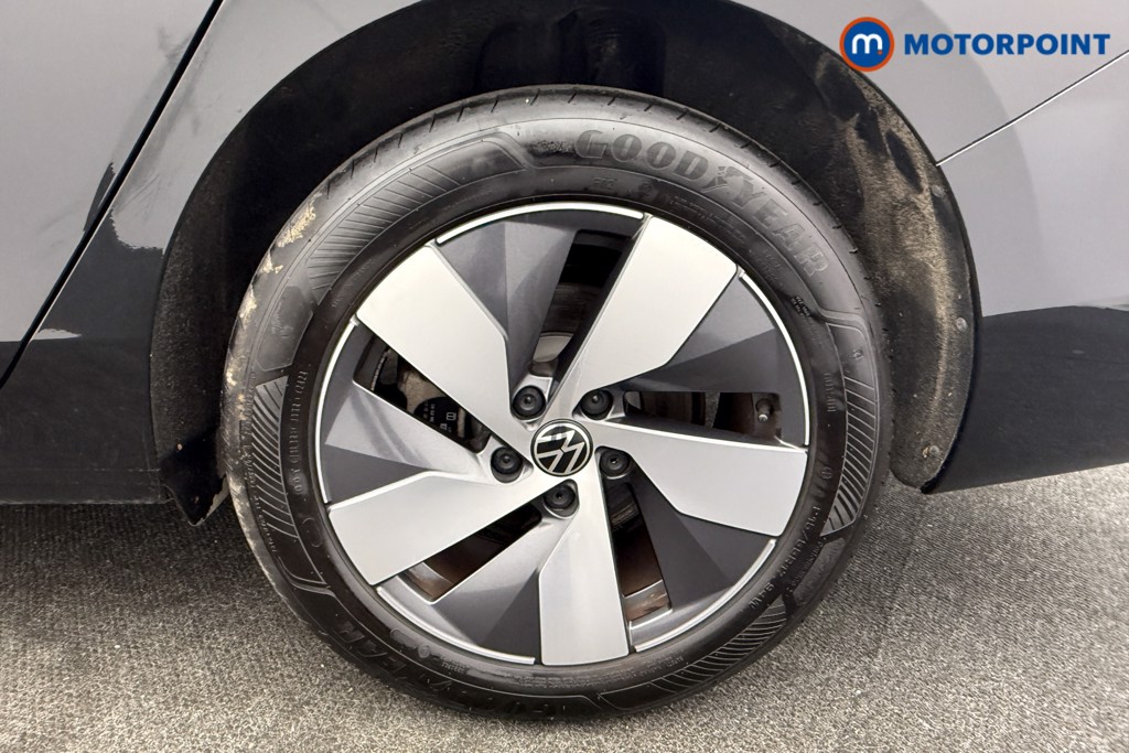 Volkswagen Passat Life Automatic Petrol Plug-In Hybrid Estate - Stock Number (1632902) - 33rd supplementary image