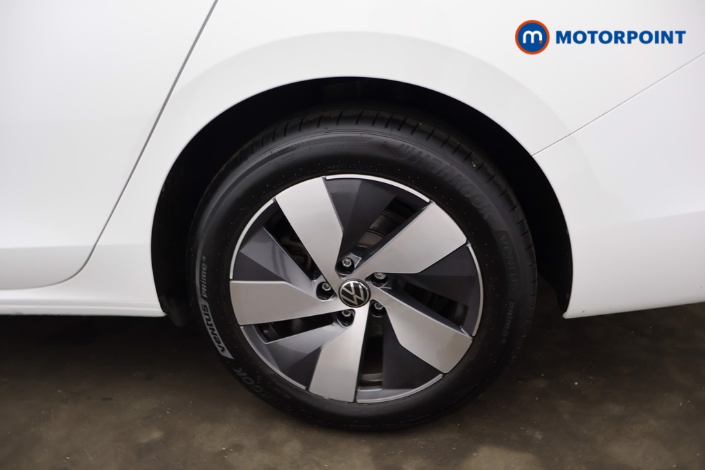 Volkswagen Passat Life Automatic Petrol Plug-In Hybrid Estate - Stock Number (1632918) - 3rd supplementary image