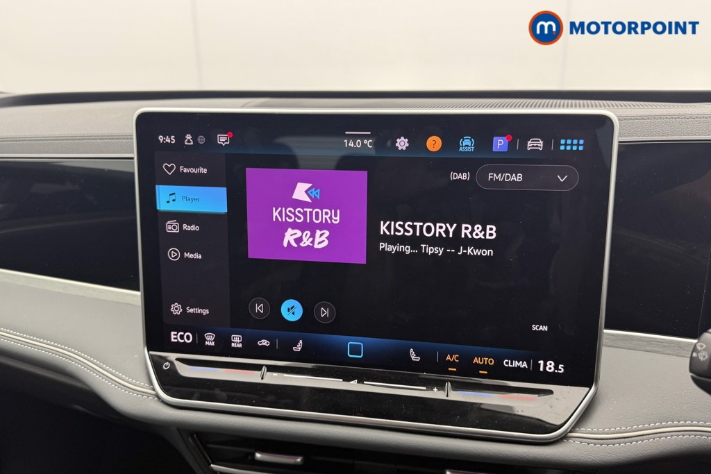 Volkswagen Passat Life Automatic Petrol Plug-In Hybrid Estate - Stock Number (1632926) - 13th supplementary image