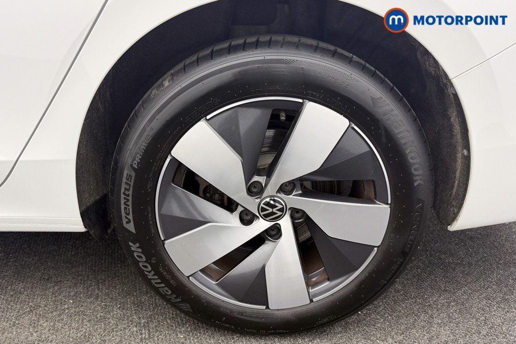 Volkswagen Passat Life Automatic Petrol Plug-In Hybrid Estate - Stock Number (1632926) - 32nd supplementary image