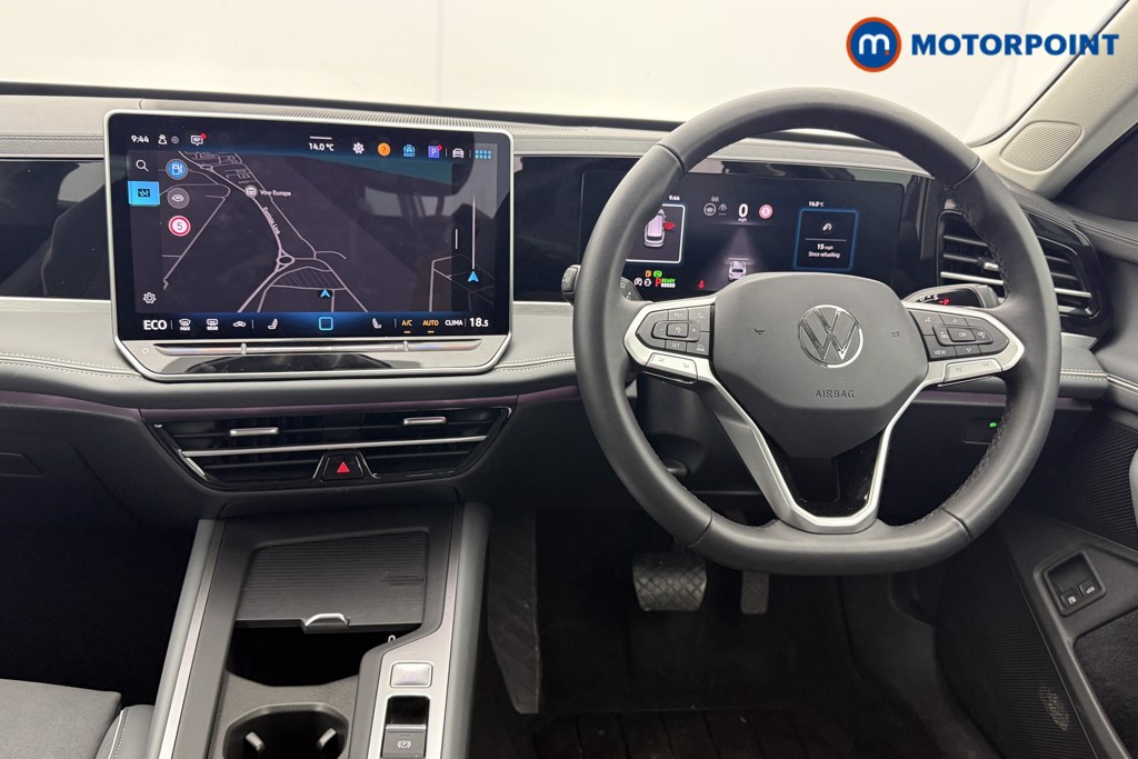 Volkswagen Passat Life Automatic Petrol Plug-In Hybrid Estate - Stock Number (1632926) - 1st supplementary image