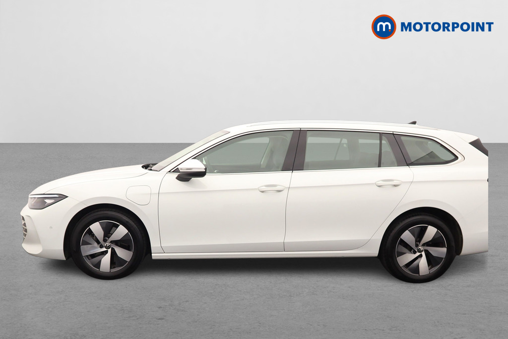 Volkswagen Passat Life Automatic Petrol Plug-In Hybrid Estate - Stock Number (1632926) - Passenger side