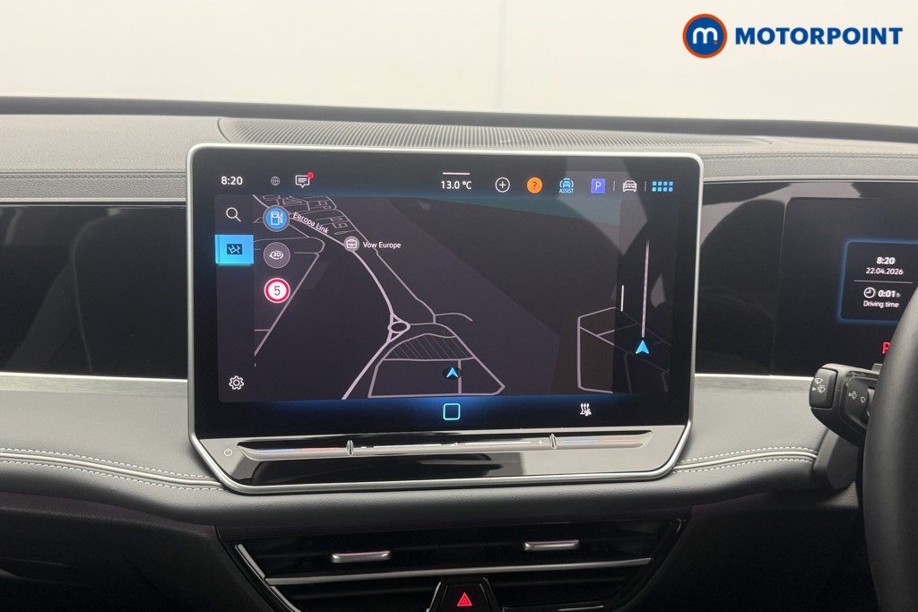 Volkswagen Passat Life Automatic Petrol Plug-In Hybrid Estate - Stock Number (1632928) - 2nd supplementary image