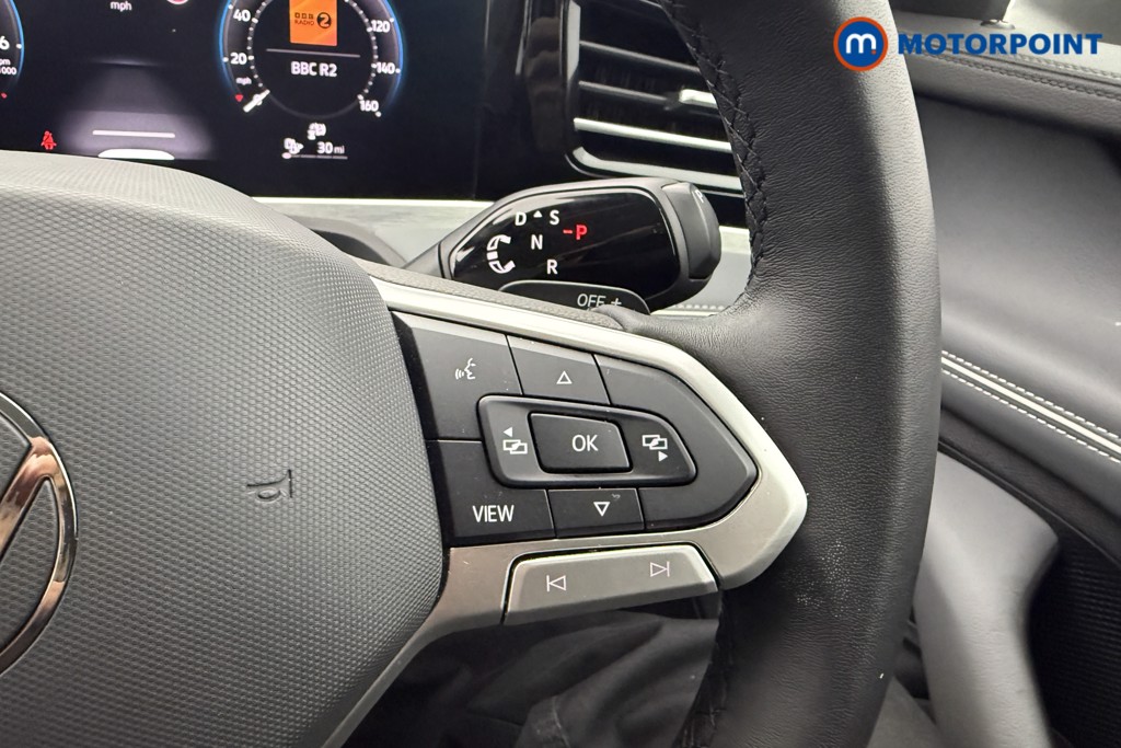 Volkswagen Passat Life Automatic Petrol Plug-In Hybrid Estate - Stock Number (1632928) - 10th supplementary image