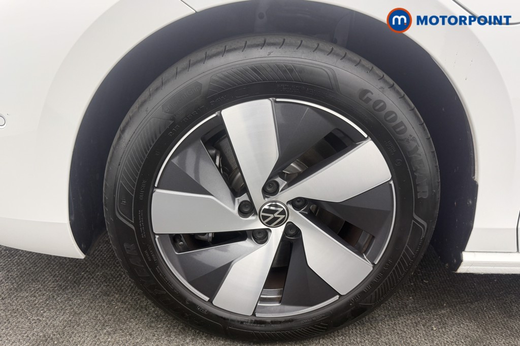 Volkswagen Passat Life Automatic Petrol Plug-In Hybrid Estate - Stock Number (1632928) - 28th supplementary image