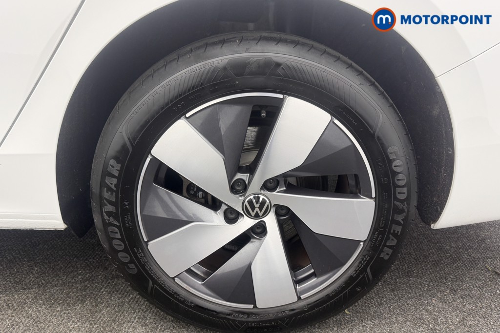 Volkswagen Passat Life Automatic Petrol Plug-In Hybrid Estate - Stock Number (1632928) - 29th supplementary image