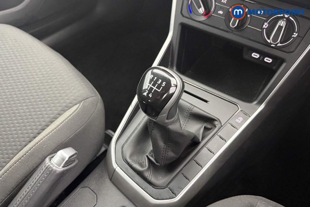 Volkswagen Polo Life Manual Petrol Hatchback - Stock Number (1633188) - 6th supplementary image