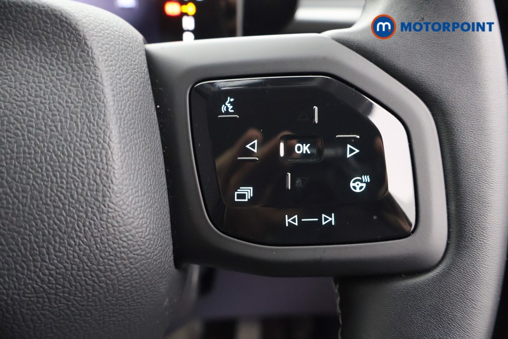 Ford Explorer Select Automatic Electric SUV - Stock Number (1633210) - 8th supplementary image