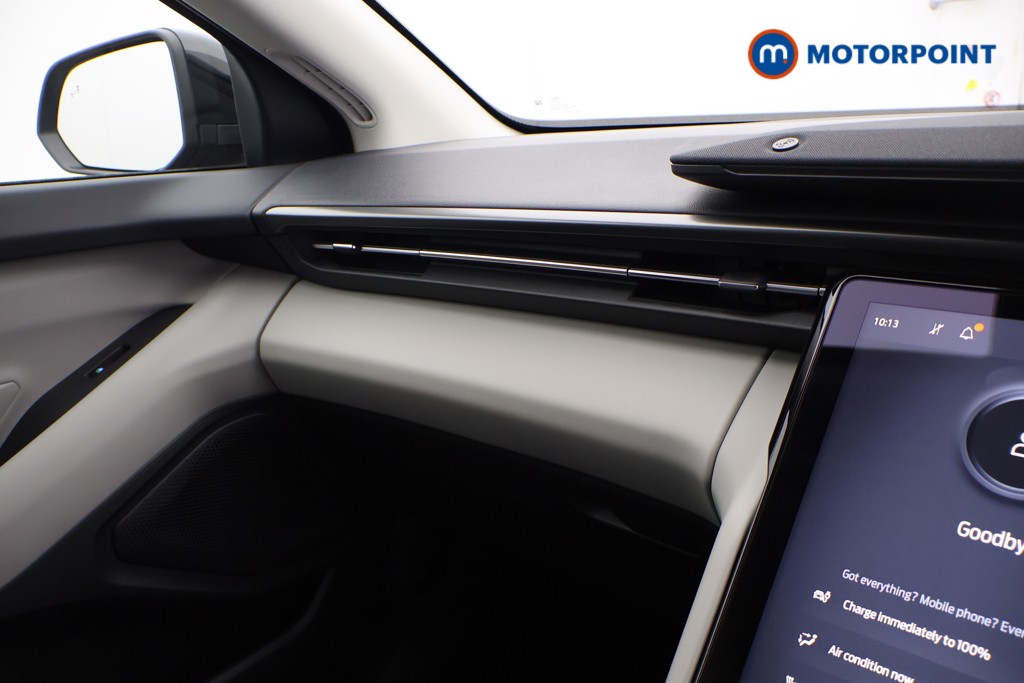 Ford Explorer Select Automatic Electric SUV - Stock Number (1633210) - 14th supplementary image