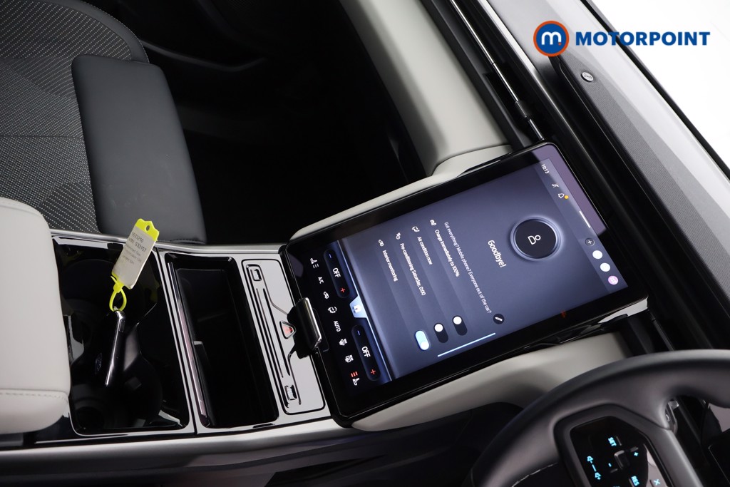 Ford Explorer Select Automatic Electric SUV - Stock Number (1633210) - 17th supplementary image