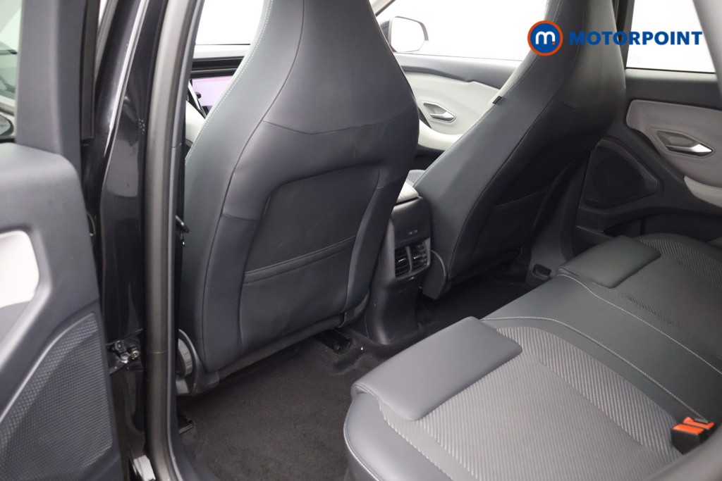 Ford Explorer Select Automatic Electric SUV - Stock Number (1633210) - 26th supplementary image