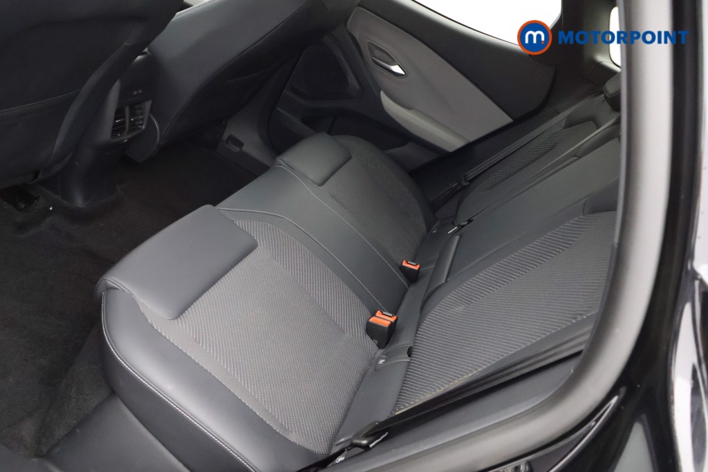 Ford Explorer Select Automatic Electric SUV - Stock Number (1633210) - 27th supplementary image