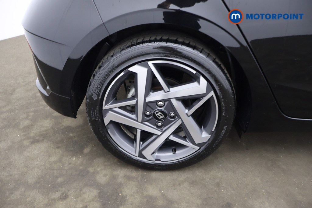 Hyundai I20 Premium Manual Petrol Hatchback - Stock Number (1633218) - 2nd supplementary image