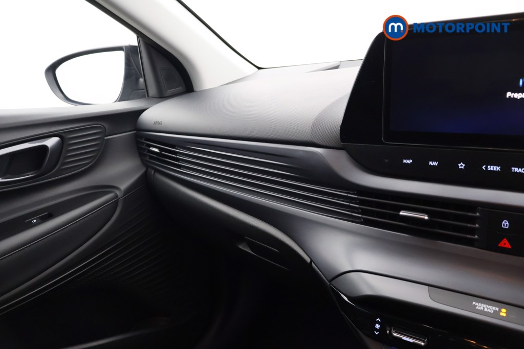 Hyundai I20 Premium Manual Petrol Hatchback - Stock Number (1633218) - 13th supplementary image