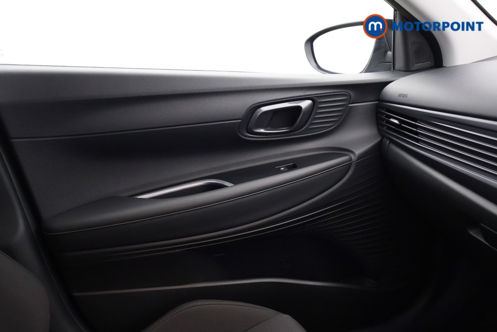 Hyundai I20 Premium Manual Petrol Hatchback - Stock Number (1633218) - 14th supplementary image