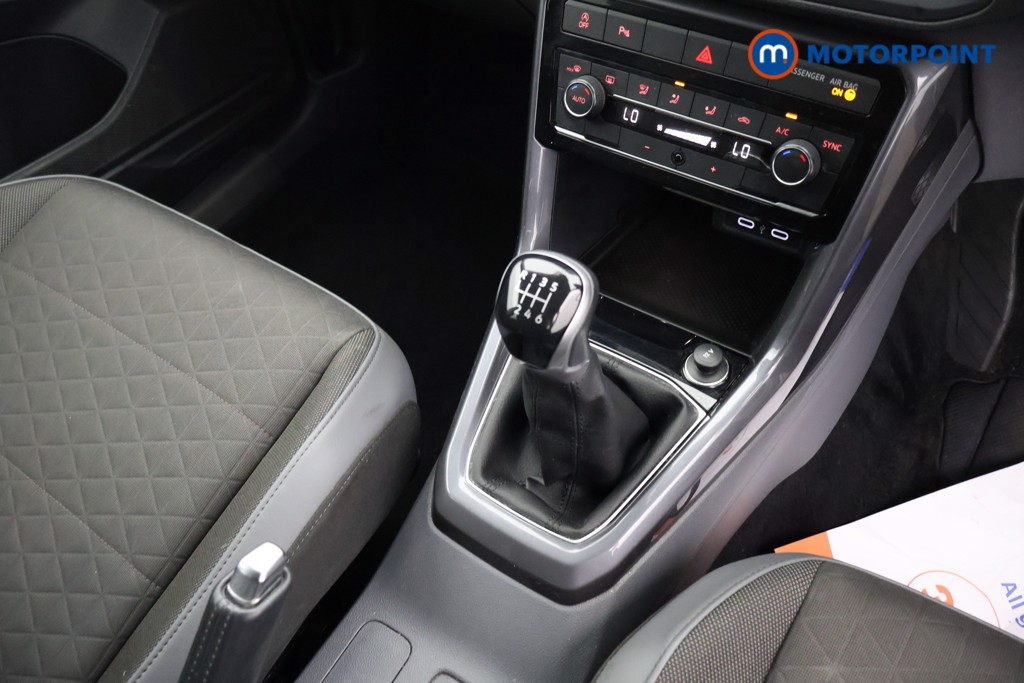 Volkswagen T-Cross SEL Automatic Petrol SUV - Stock Number (1633424) - 12th supplementary image