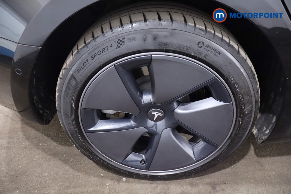 Tesla Model 3 Long Range Automatic Electric Saloon - Stock Number (1634163) - 10th supplementary image