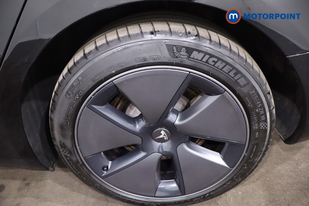 Tesla Model 3 Long Range Automatic Electric Saloon - Stock Number (1634163) - 12th supplementary image