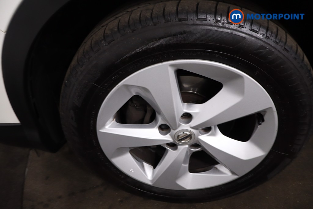 Nissan Qashqai Acenta Premium Automatic Petrol SUV - Stock Number (1634245) - 11th supplementary image