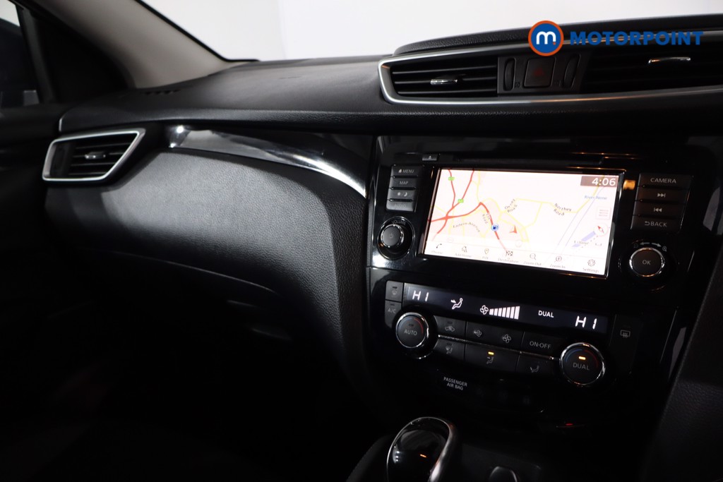 Nissan Qashqai Acenta Premium Automatic Petrol SUV - Stock Number (1634245) - 18th supplementary image