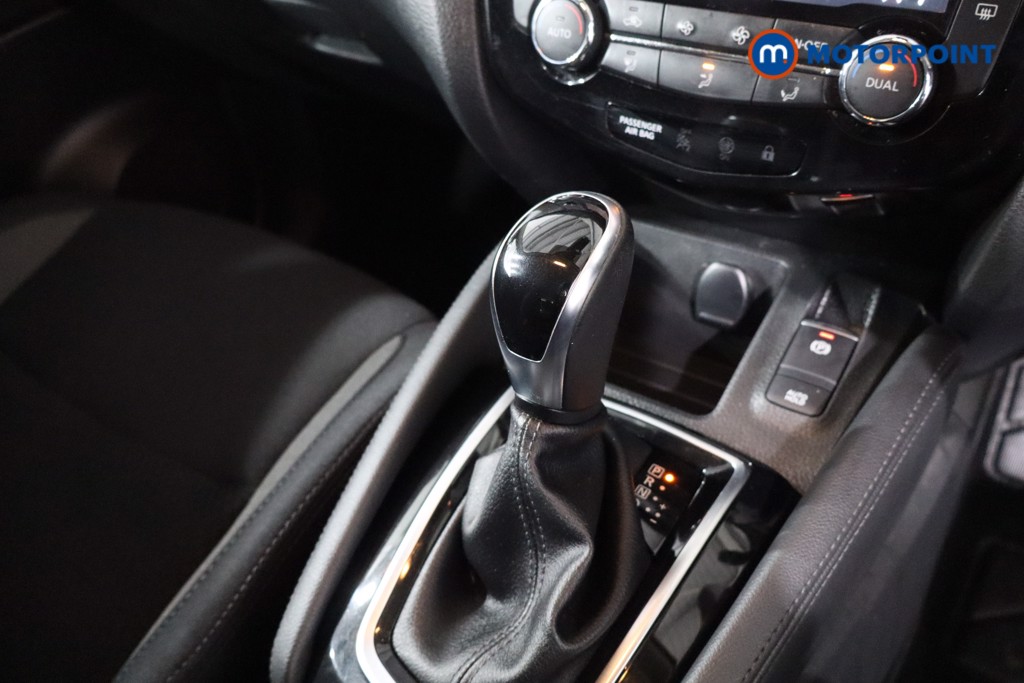 Nissan Qashqai Acenta Premium Automatic Petrol SUV - Stock Number (1634245) - 20th supplementary image