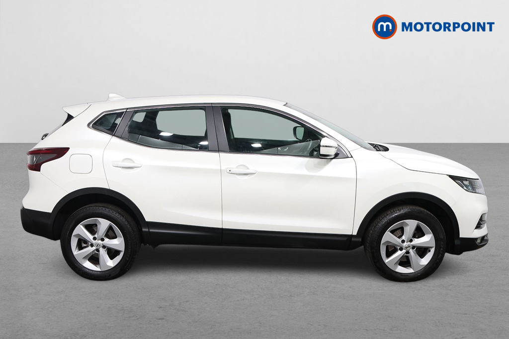 Nissan Qashqai Acenta Premium Automatic Petrol SUV - Stock Number (1634245) - Drivers side