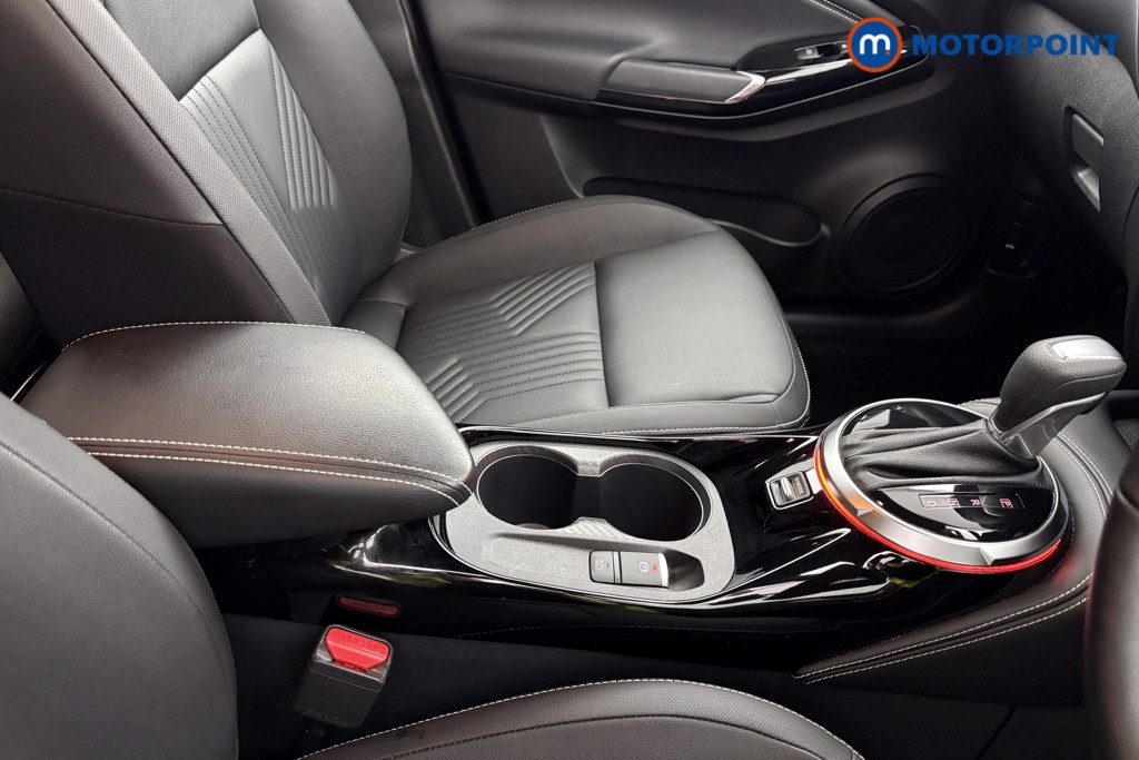 Nissan Juke Tekna Automatic Petrol SUV - Stock Number (1634292) - 13th supplementary image