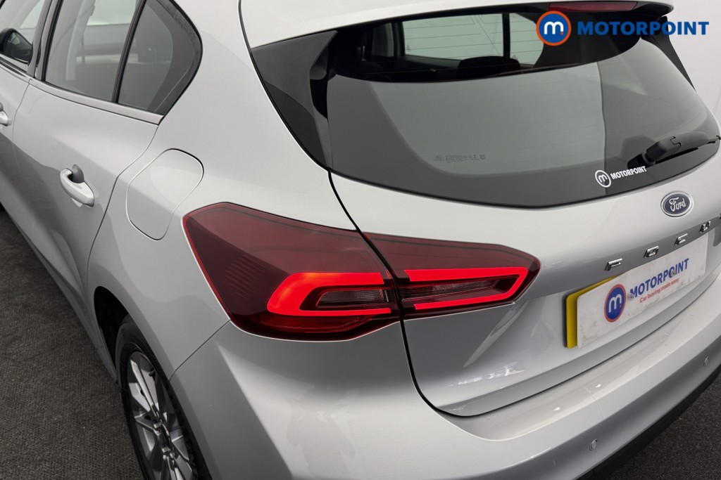 Ford Focus Titanium Automatic Petrol Hatchback - Stock Number (1634554) - 22nd supplementary image