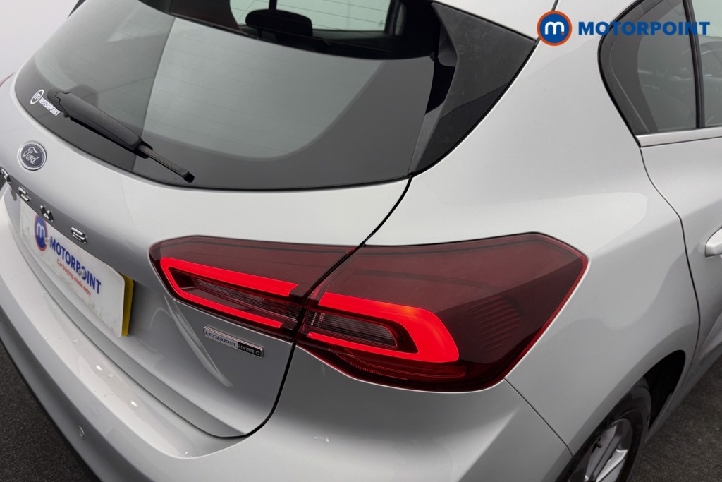 Ford Focus Titanium Automatic Petrol Hatchback - Stock Number (1634554) - 23rd supplementary image